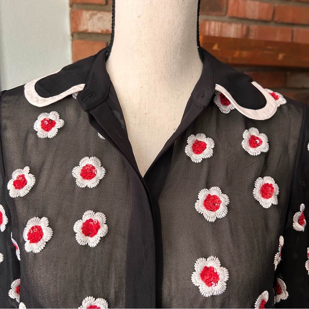 Alice + Olivia Willa Floral Embellished Scalloped Collar Placket Top Black Sz S - Picture 7 of 15